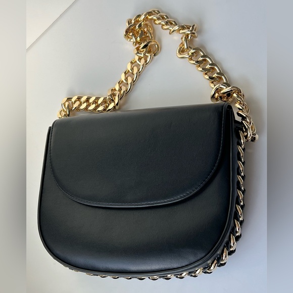 EXPRESS Woven Black/Gold Chain Frayme Style Flap Shoulder Bag NWOT - Picture 9 of 16